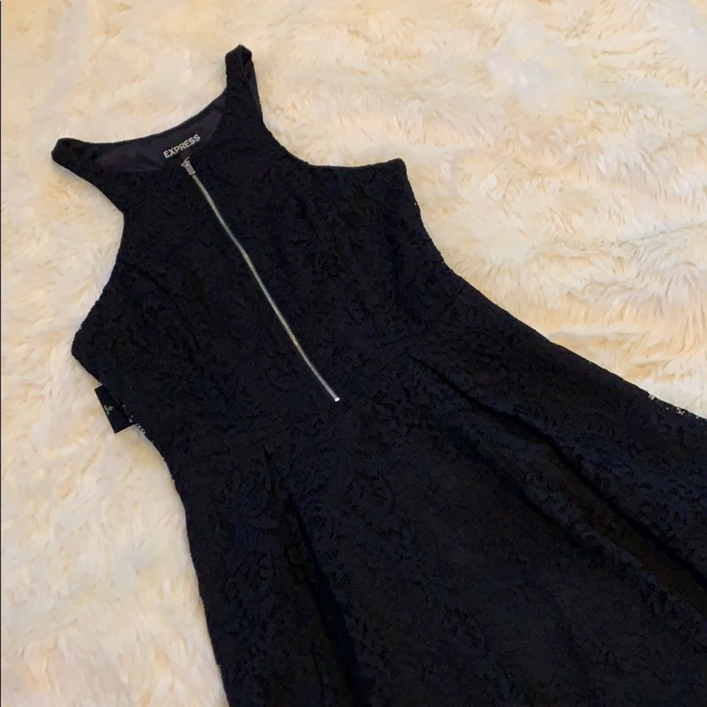 NWT Express Black Lace Dress Zipper Detail Size 2